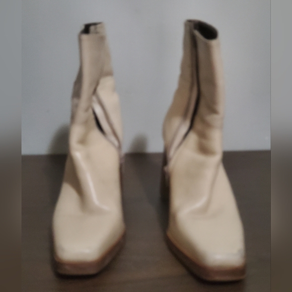 Candie's Vintage Square Toe Platform Leather Boots Y2K ,90's Made in Brazil 10 - Picture 4 of 10